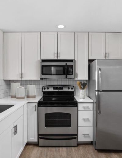 Kitchen With Refrigerator & Stove